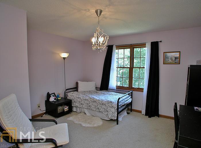 Ridgewood Landing - Residential