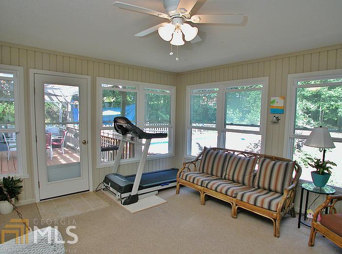 Ridgewood Landing - Residential