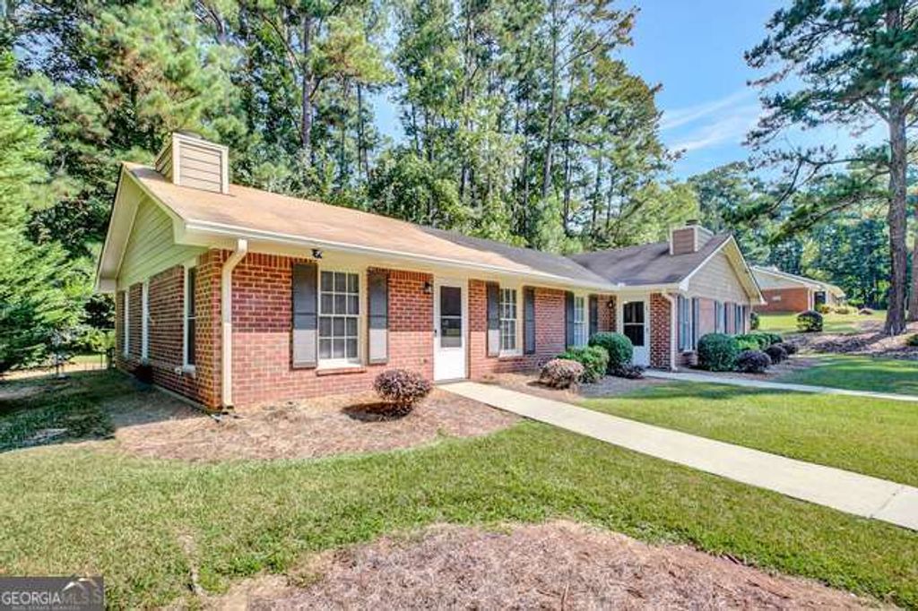 Photo of 125 Belle Drive, Fayetteville, GA 30214 (MLS # 10654730)