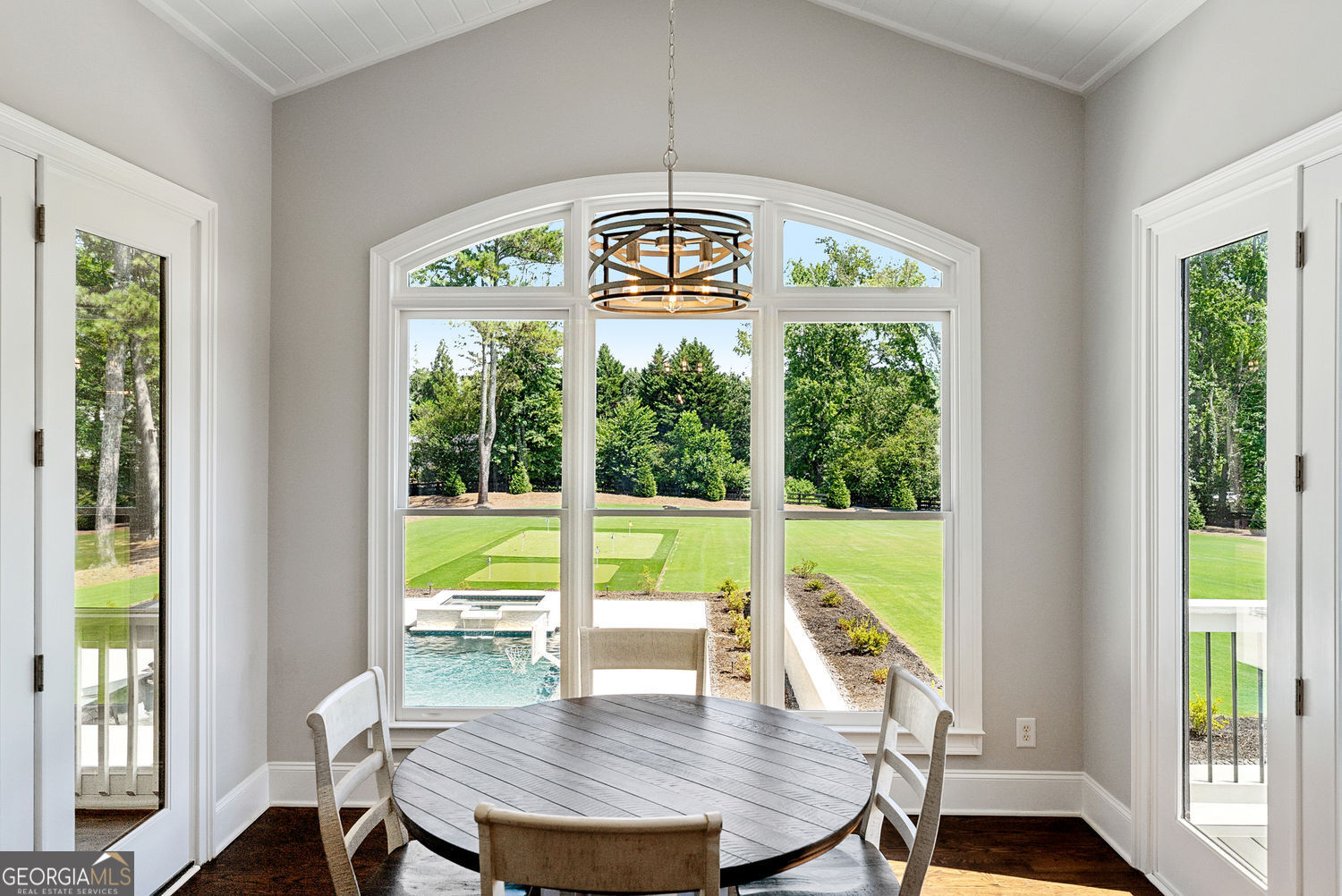 Canton, Georgia 30115, United States, 7 Bedrooms Bedrooms, ,5 BathroomsBathrooms,Residential,Active,167261