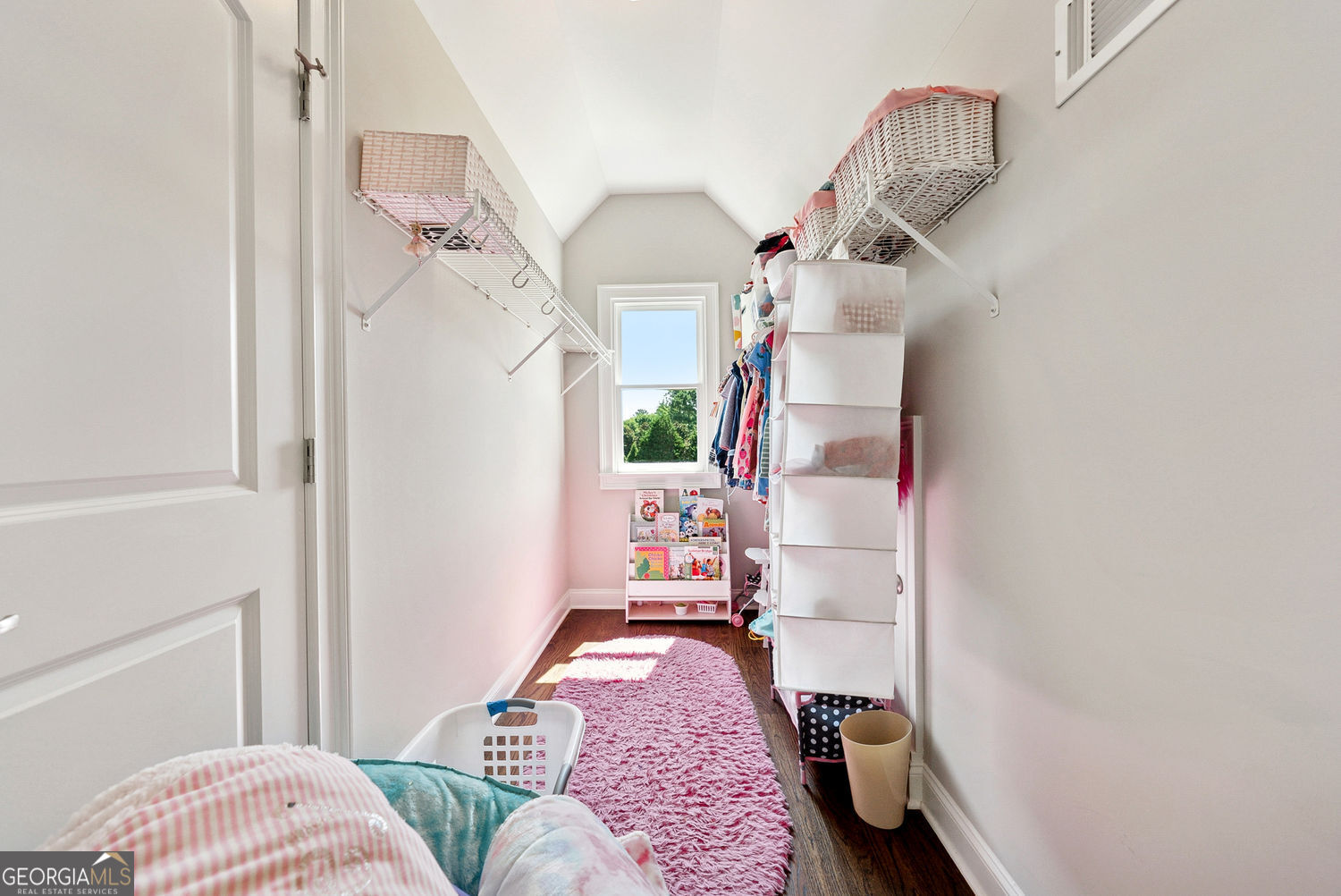 Canton, Georgia 30115, United States, 7 Bedrooms Bedrooms, ,5 BathroomsBathrooms,Residential,Active,167261