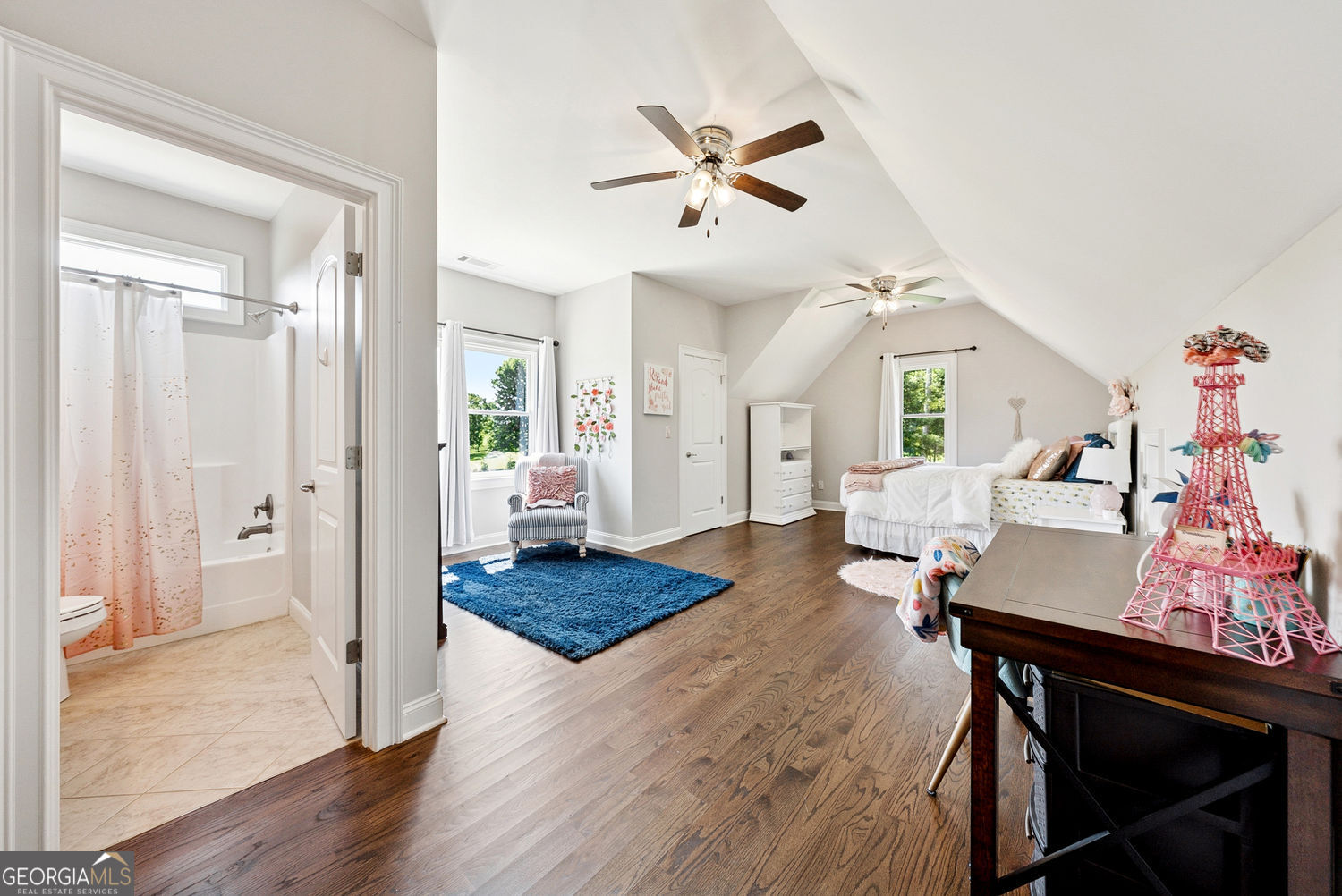 Canton, Georgia 30115, United States, 7 Bedrooms Bedrooms, ,5 BathroomsBathrooms,Residential,Active,167261