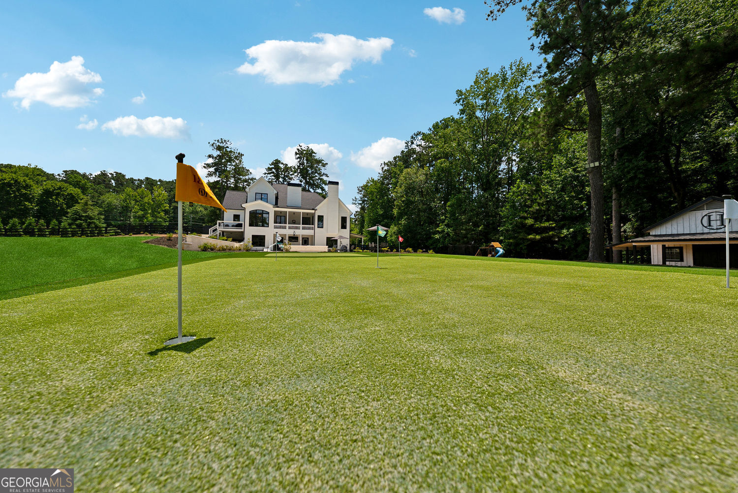 Canton, Georgia 30115, United States, 7 Bedrooms Bedrooms, ,5 BathroomsBathrooms,Residential,Active,167261