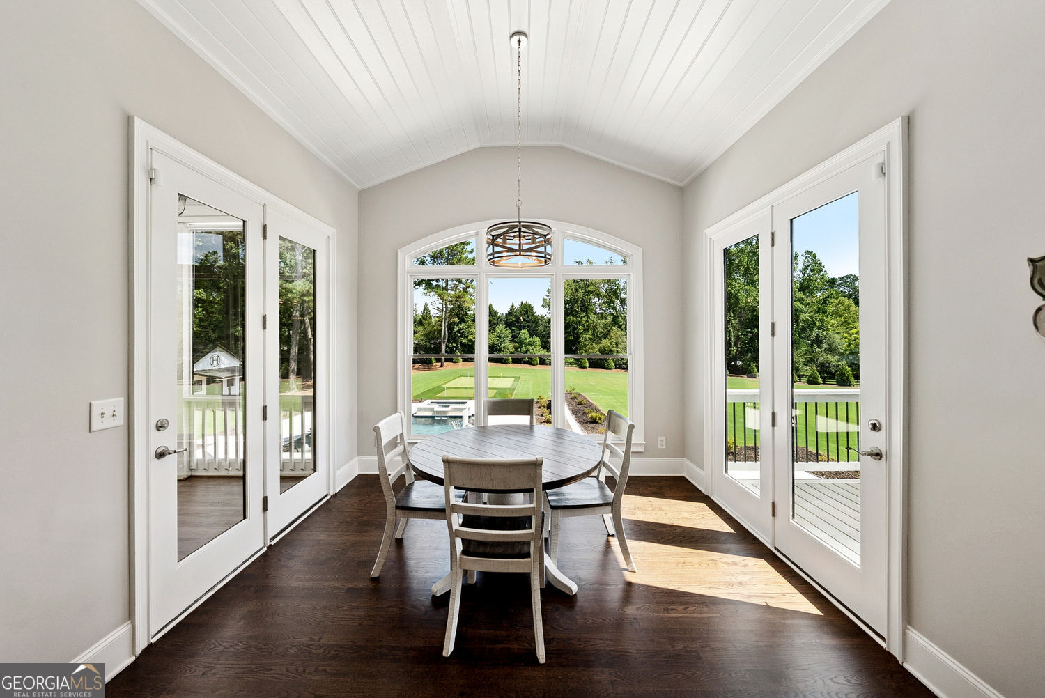 Canton, Georgia 30115, United States, 7 Bedrooms Bedrooms, ,5 BathroomsBathrooms,Residential,Active,167261