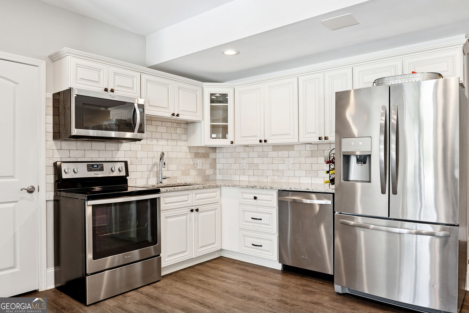 Canton, Georgia 30115, United States, 7 Bedrooms Bedrooms, ,5 BathroomsBathrooms,Residential,Active,167261