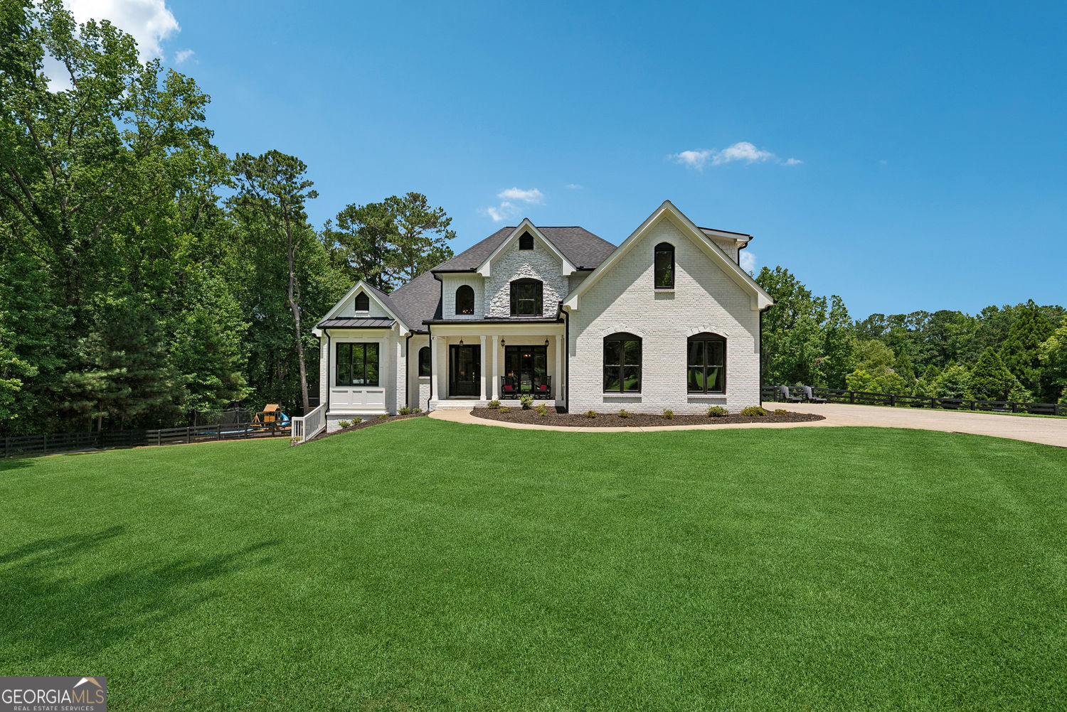 Canton, Georgia 30115, United States, 7 Bedrooms Bedrooms, ,5 BathroomsBathrooms,Residential,Active,167261