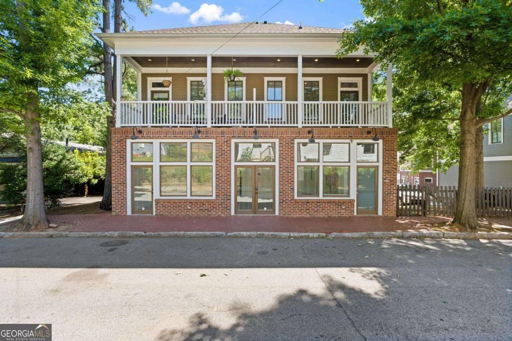 Photo of 692 Kirkwood Avenue SE, Atlanta, GA 30316 (MLS # 10767436)