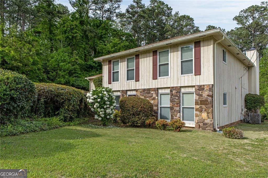 Photo of 8 Wellington Way, ROME, GA 30161 (MLS # 10730299)