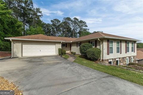 8 Wellington WAY Rome GA 30161