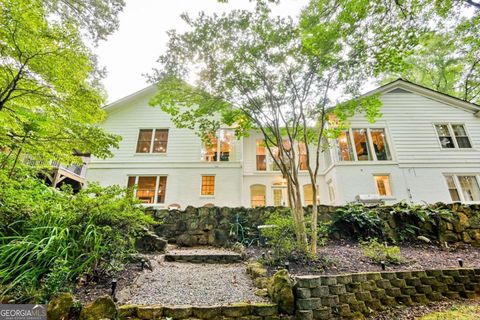 2808074977 Homes for Sale in Athens Georgia