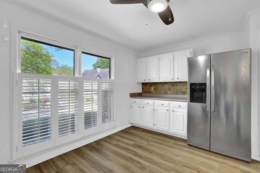 EAGLE GLEN CLUSTER HOMES - Residential