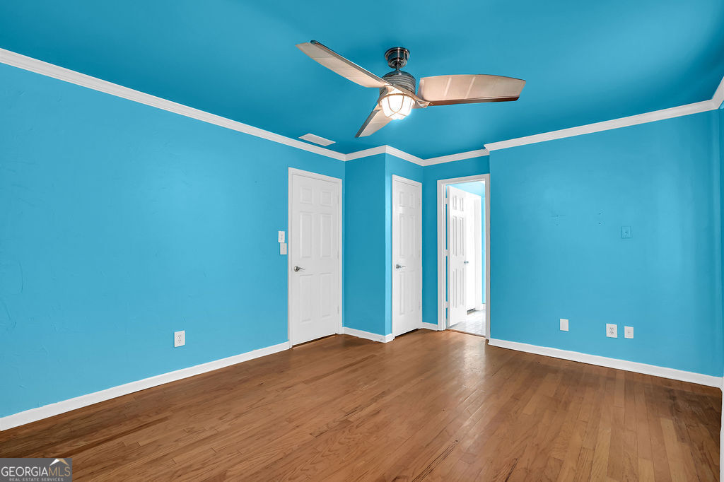 EAGLE GLEN CLUSTER HOMES - Residential
