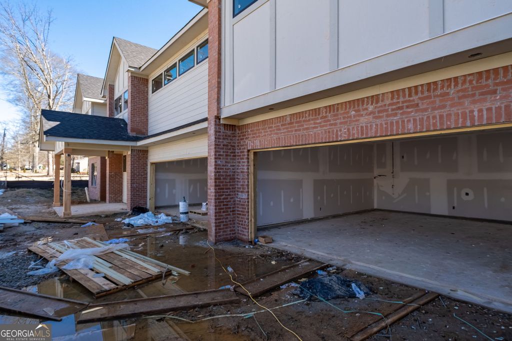 Photo of 4069 Commanche Drive, Tucker, GA 30084 (MLS # 10714705)