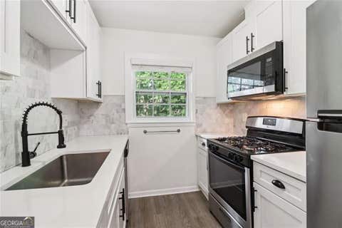 Photo of 1284 Piedmont Avenue NE #12, Atlanta, GA 30309 (MLS # 10820305)