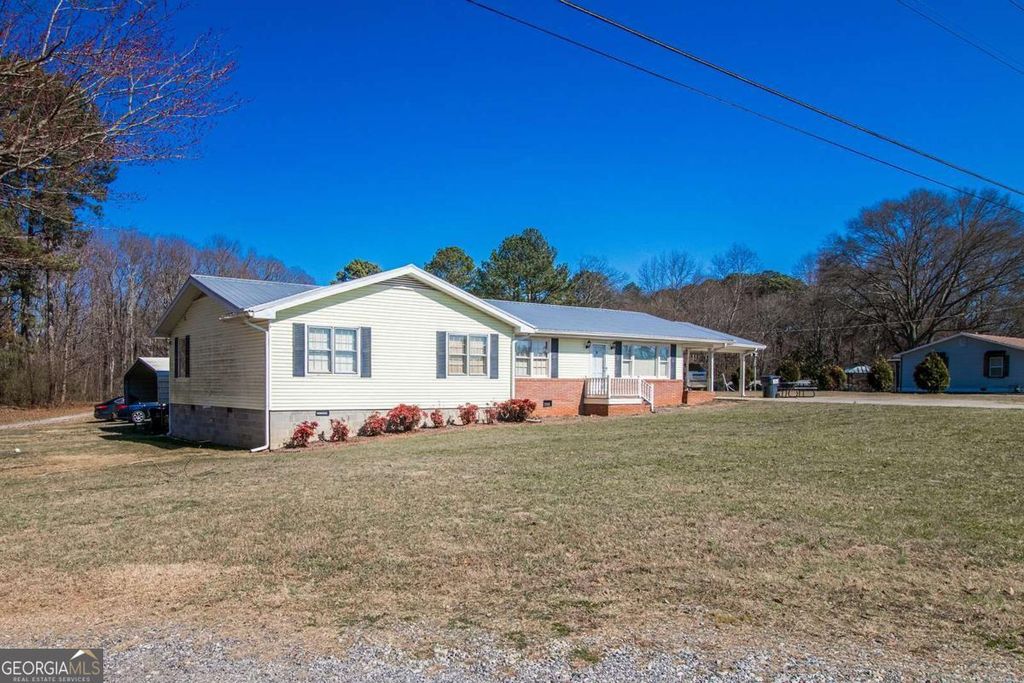 Photo of 4302 Franklin Goldmine Road, Cumming, GA 30028 (MLS # 10698316)