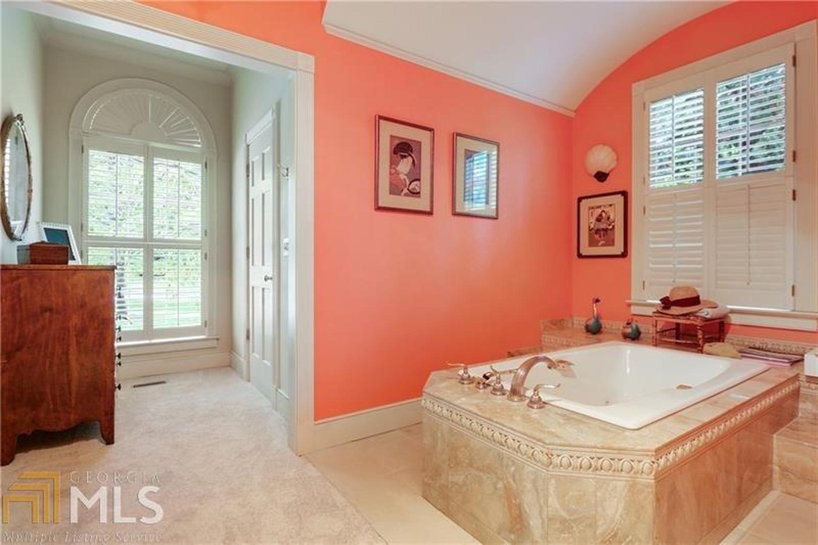 Peachtree Heights West - Residential