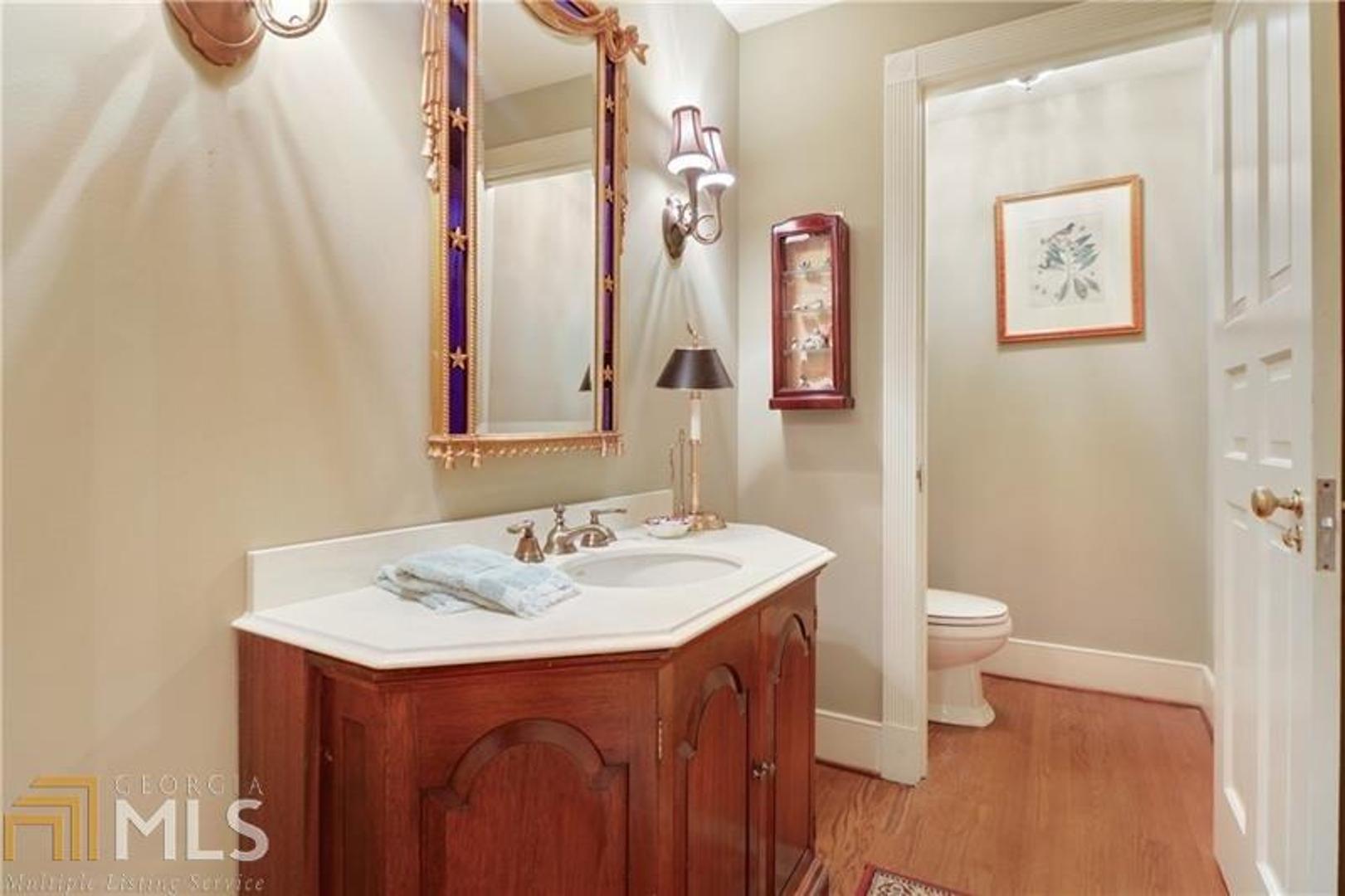 Peachtree Heights West - Residential