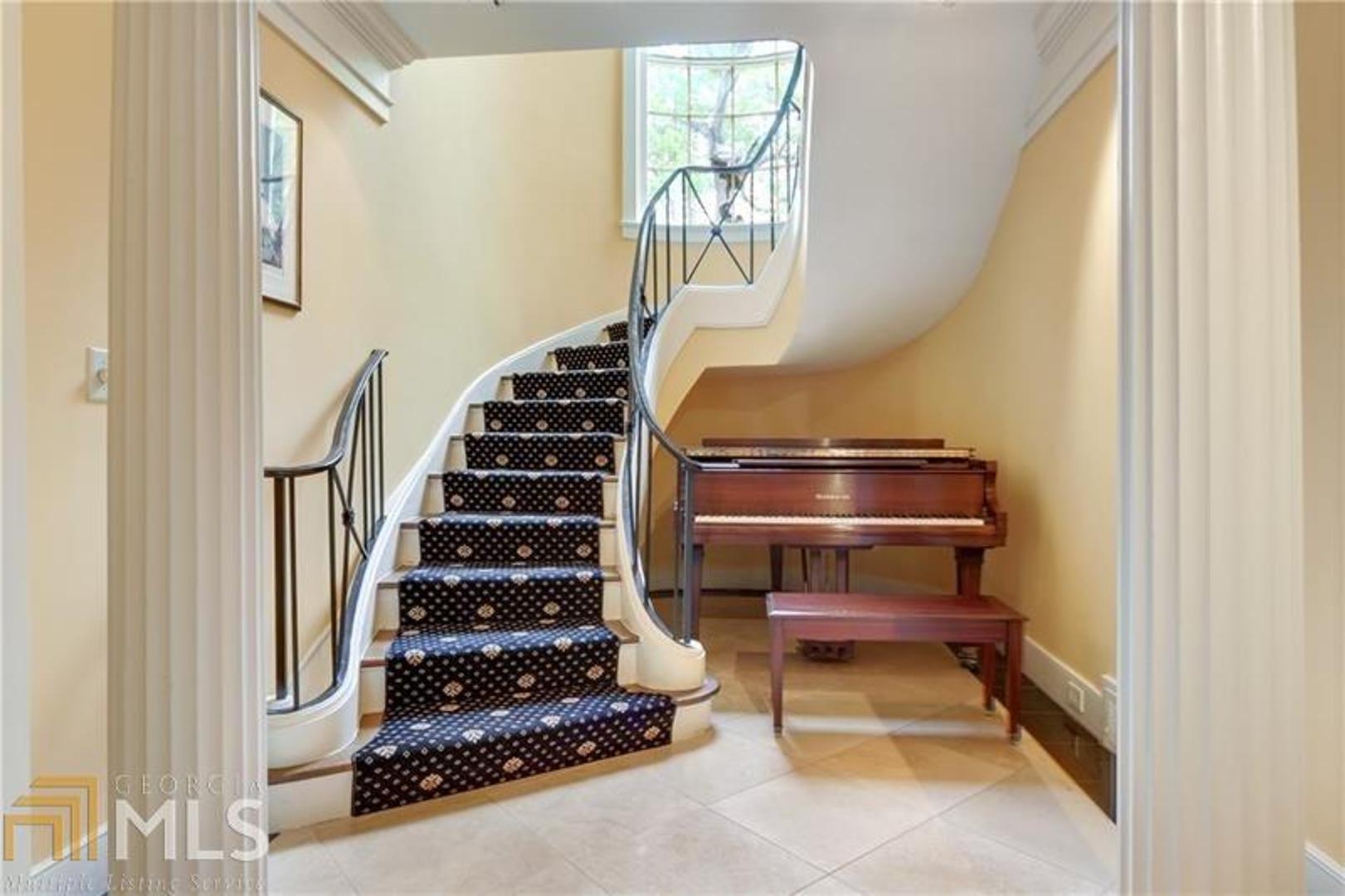 Peachtree Heights West - Residential