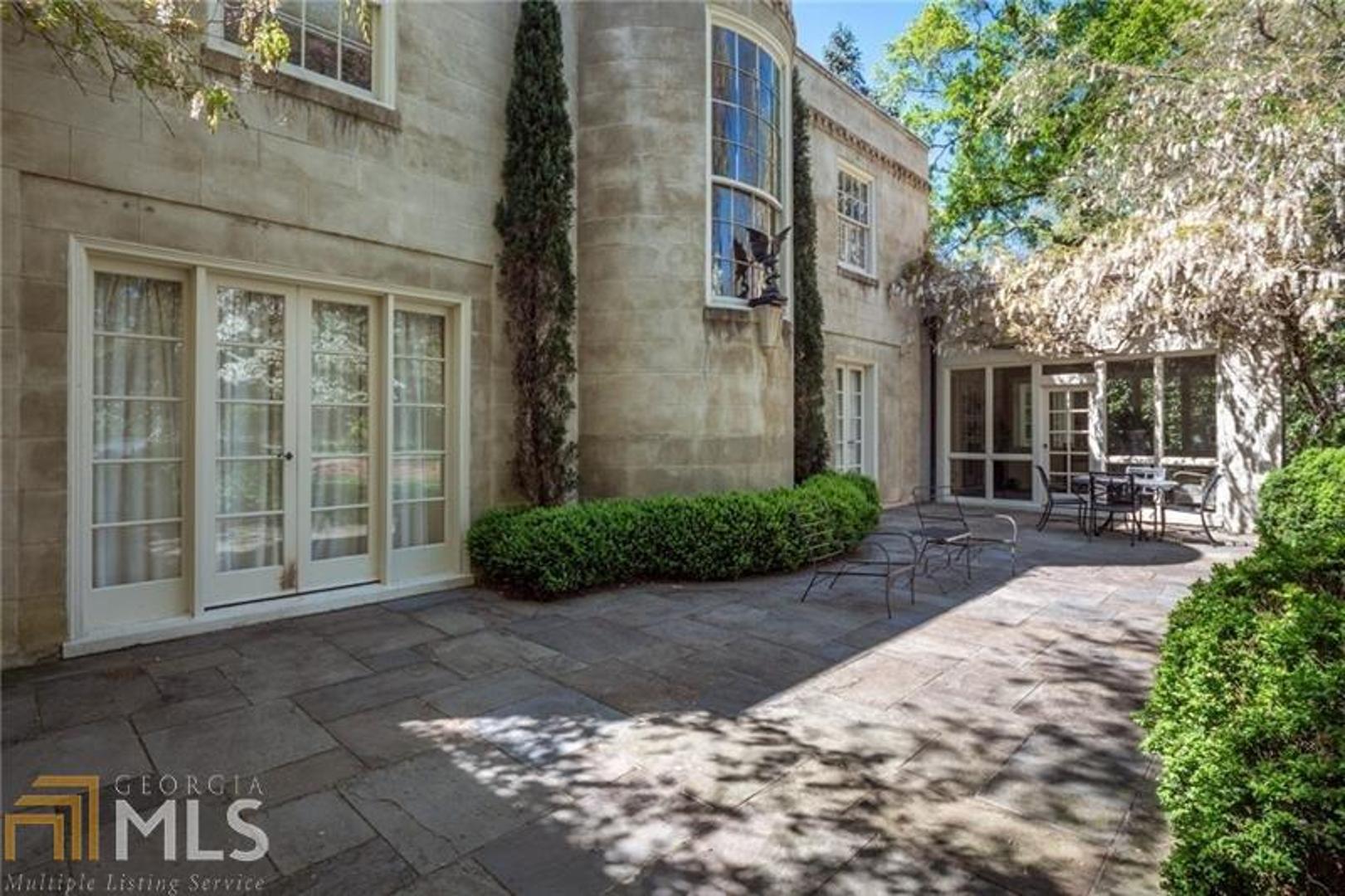 Peachtree Heights West - Residential