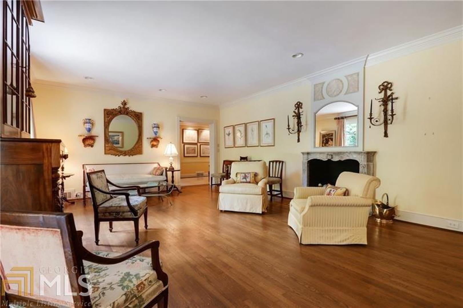 Peachtree Heights West - Residential