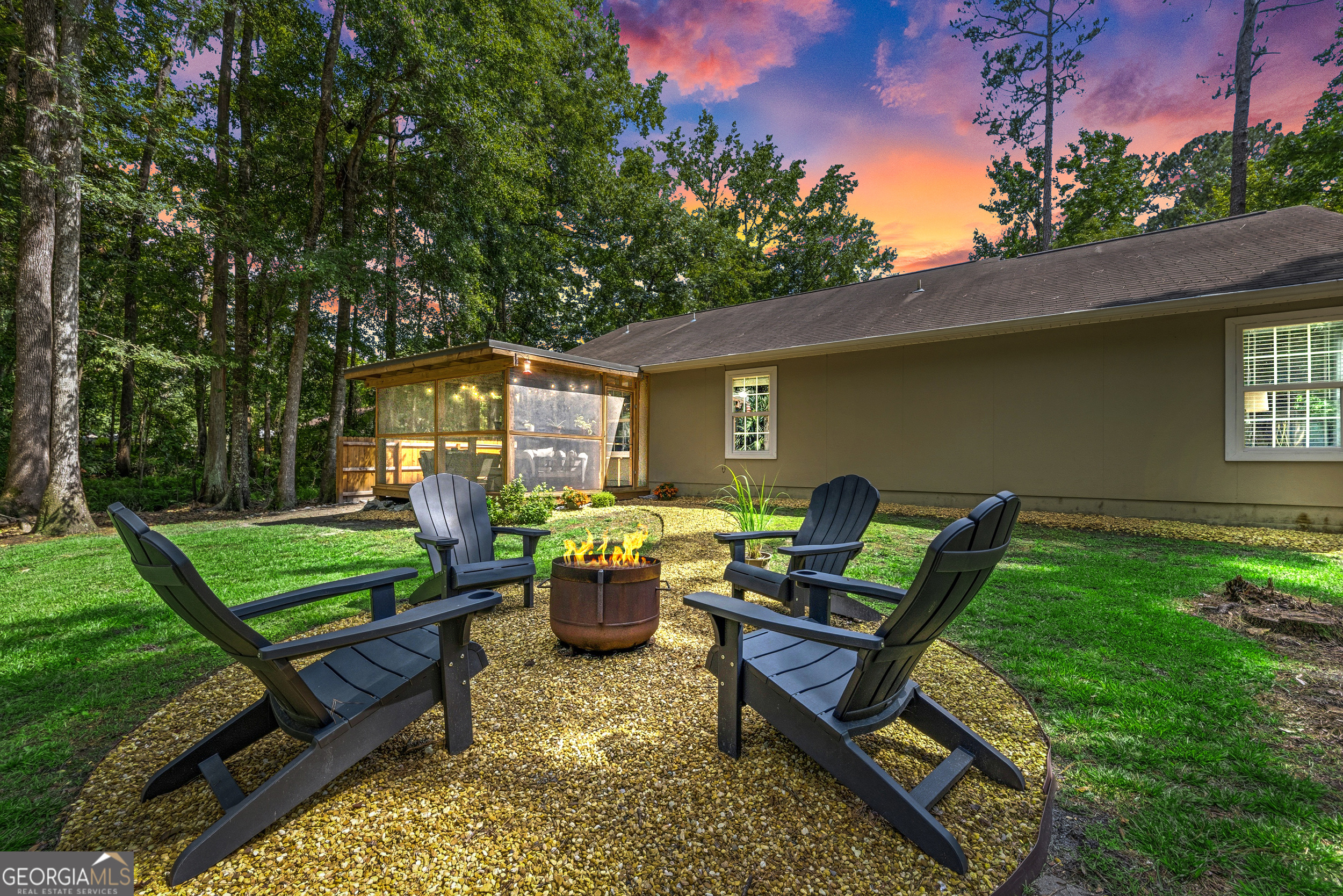 240 Creekwood DR