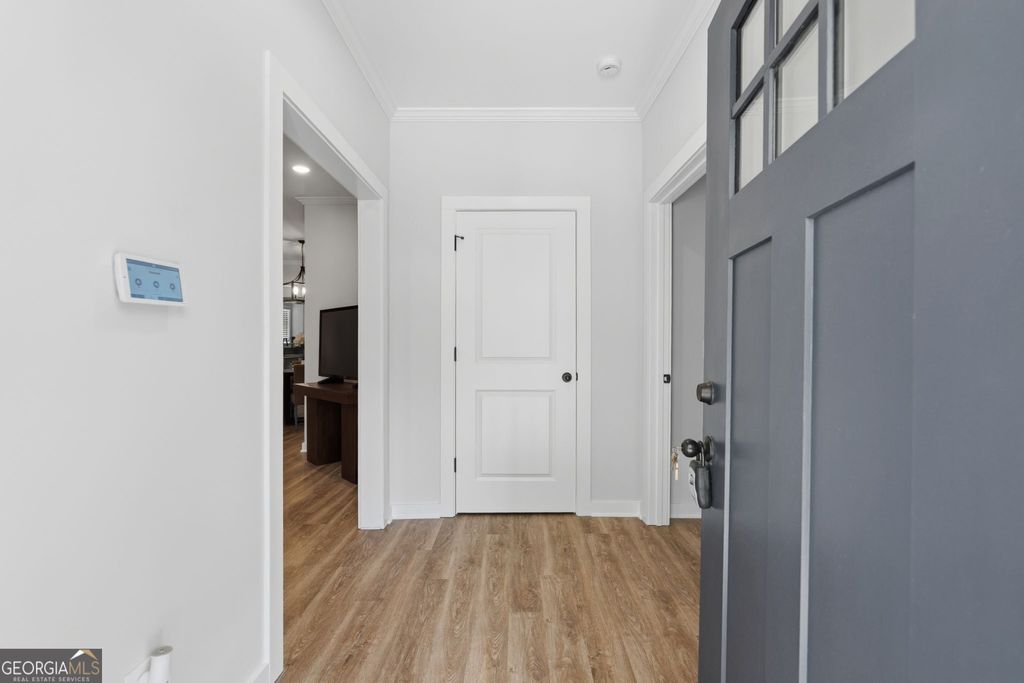 Photo of 595 English Avenue NW, Atlanta, GA 30318 (MLS # 10767230)