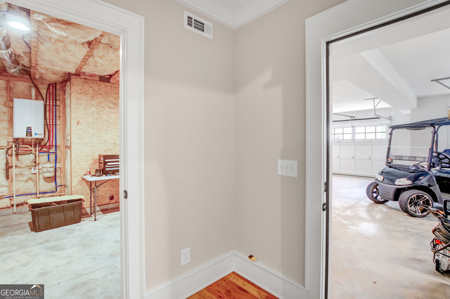 Clarkesville, Georgia 30523, United States, 3 Bedrooms Bedrooms, ,3 BathroomsBathrooms,Residential,Active,223747