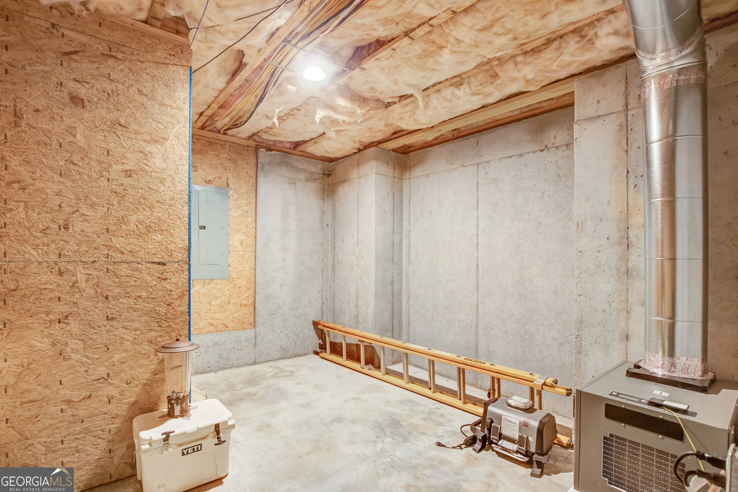 Clarkesville, Georgia 30523, United States, 3 Bedrooms Bedrooms, ,3 BathroomsBathrooms,Residential,Active,223747