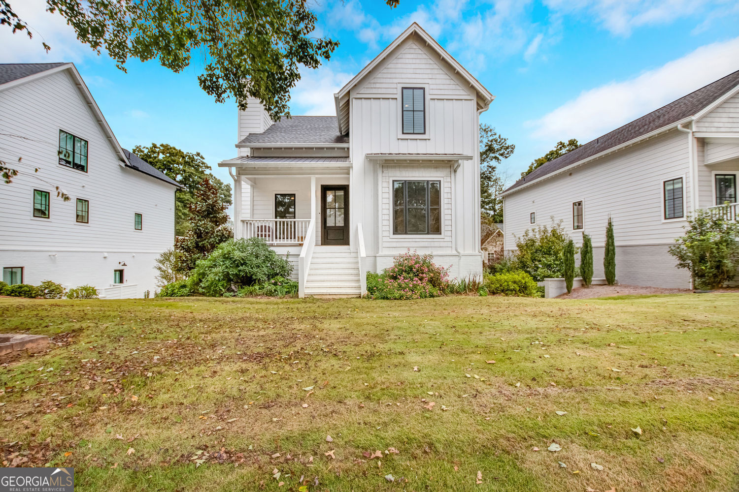 Clarkesville, Georgia 30523, United States, 3 Bedrooms Bedrooms, ,3 BathroomsBathrooms,Residential,Active,223747