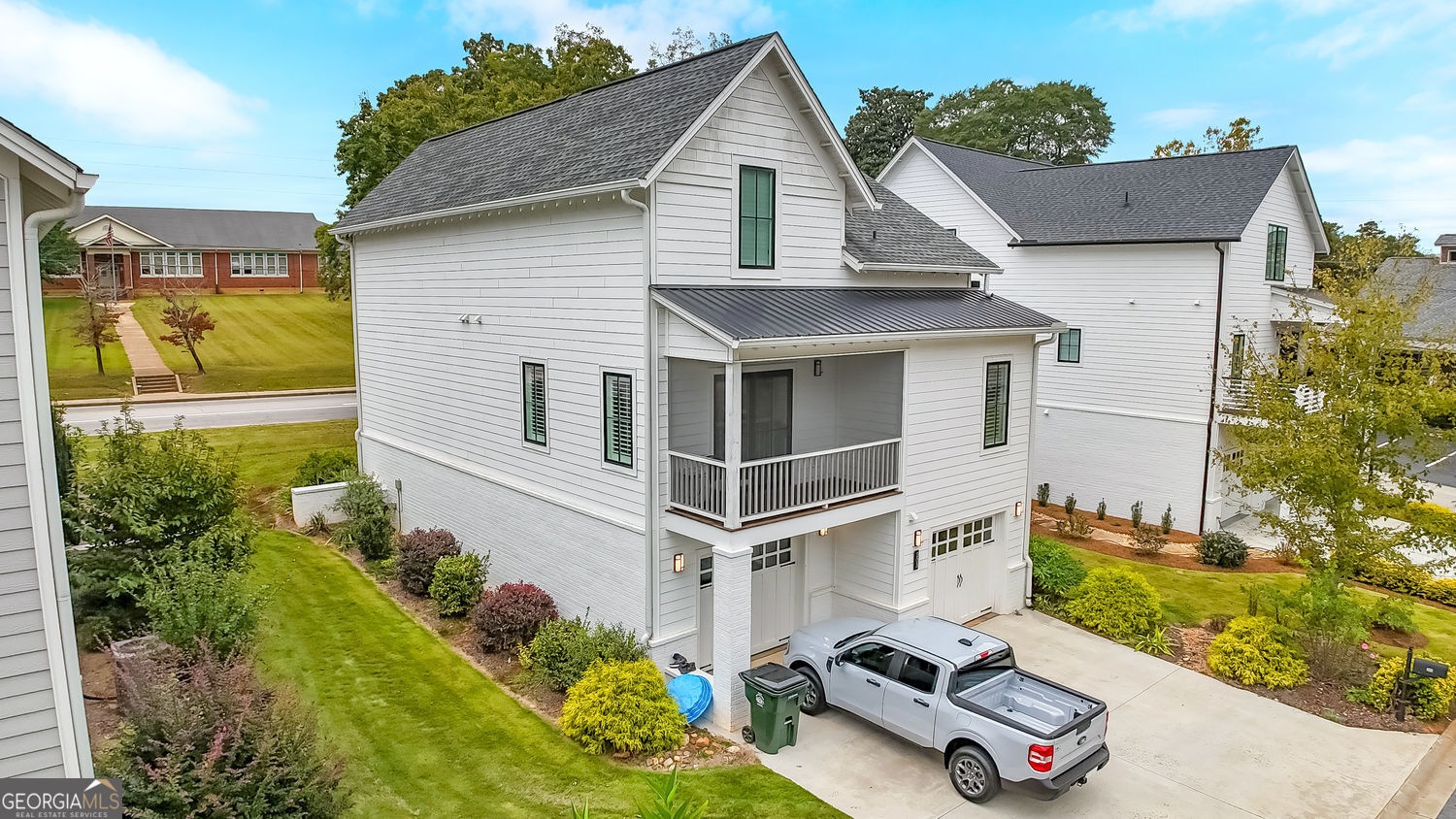 Clarkesville, Georgia 30523, United States, 3 Bedrooms Bedrooms, ,3 BathroomsBathrooms,Residential,Active,223747