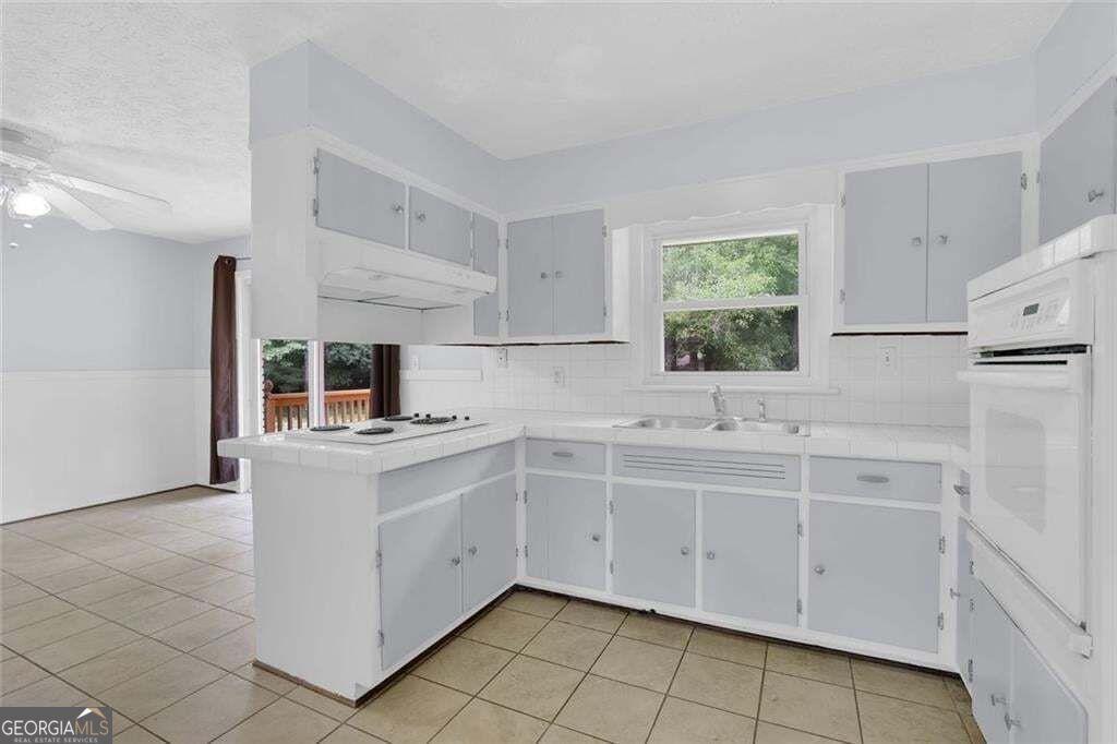 1563 Rockbridge RD