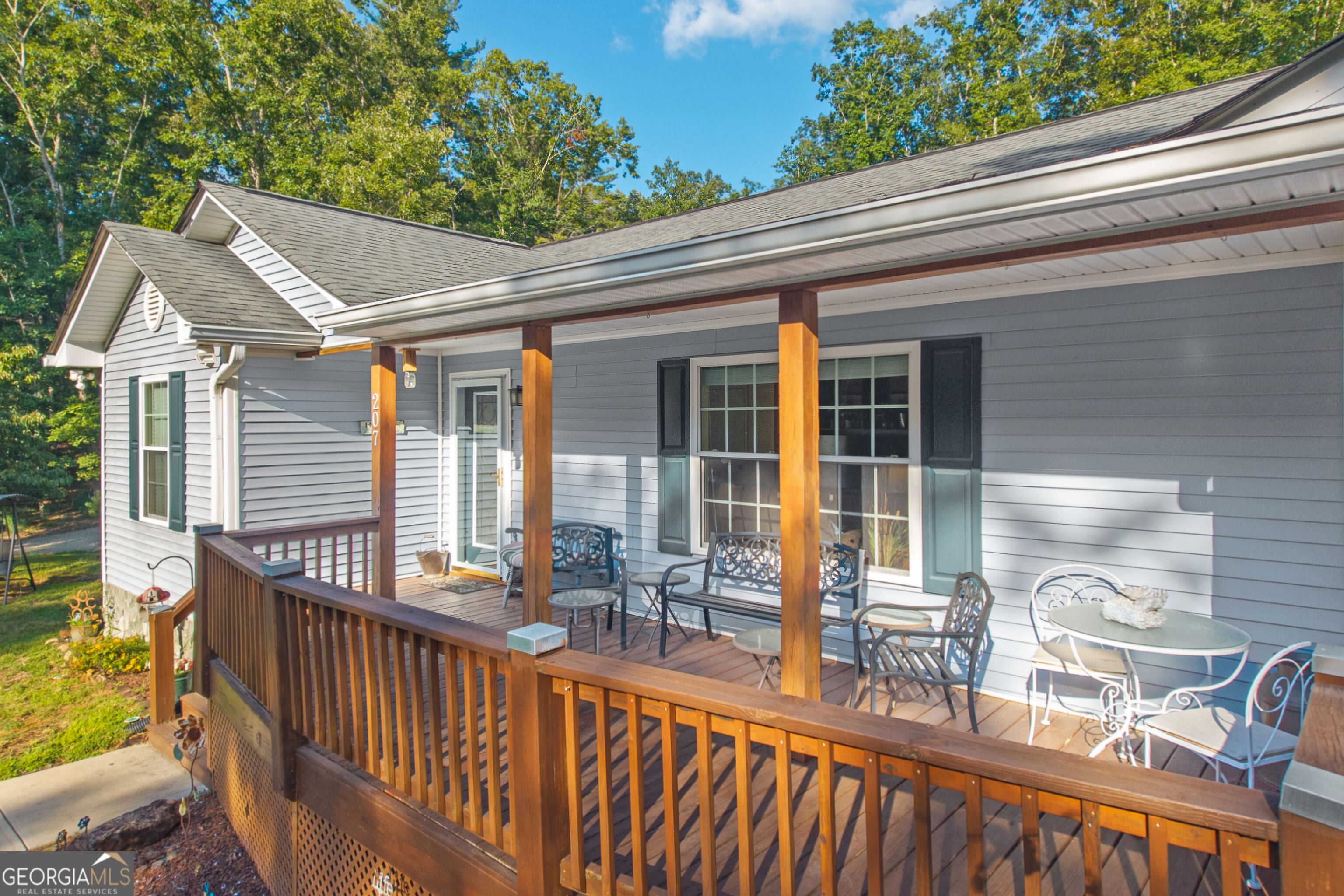 207 Dogwood DR
