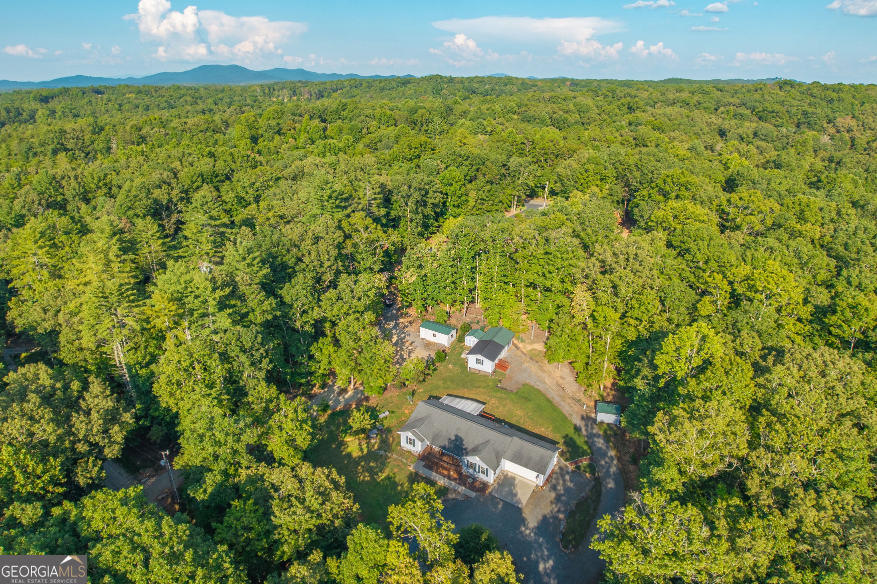 207 Dogwood DR