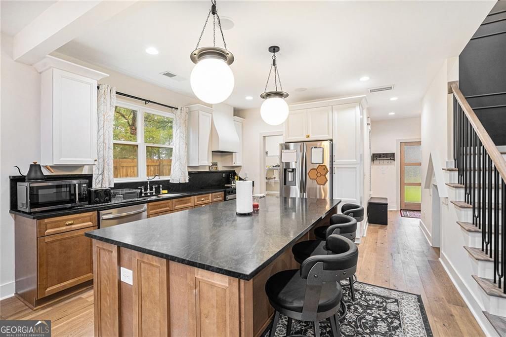 Photo of 1670 Concord Drive, Marietta, GA 30060 (MLS # 10699605)