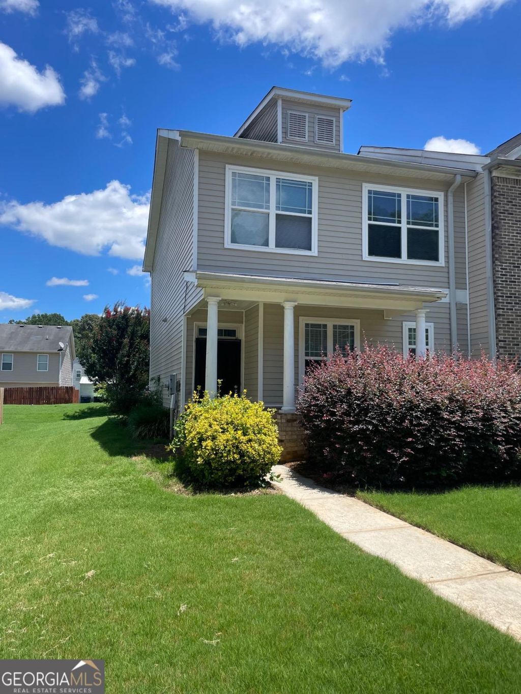 Photo of 6316 Ellenwood Dr, Rex, GA 30273 (MLS # 10793529)