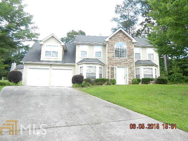 This home is traditional in style, sits on cul-de-sac lot, features formal living and dining area, breakfast area in kitchen. Easy Show! See Attachment for PAS requirements and WFHM offer submittal information in MLS document section.