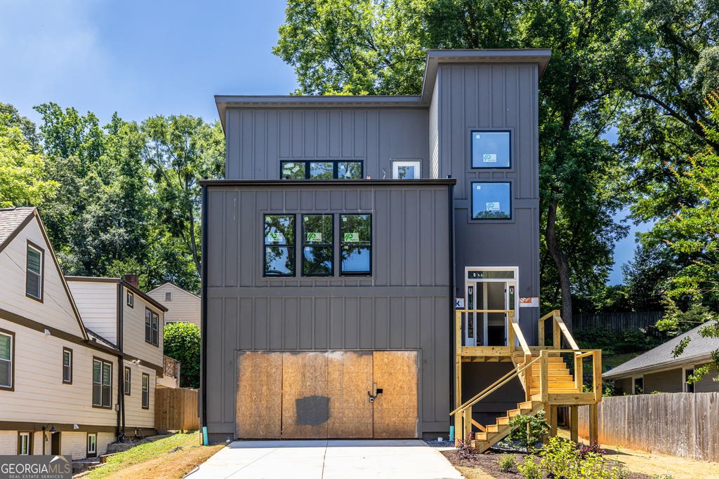 Photo of 953 Ormewood Avenue SE, Atlanta, GA 30316 (MLS # 10769068)