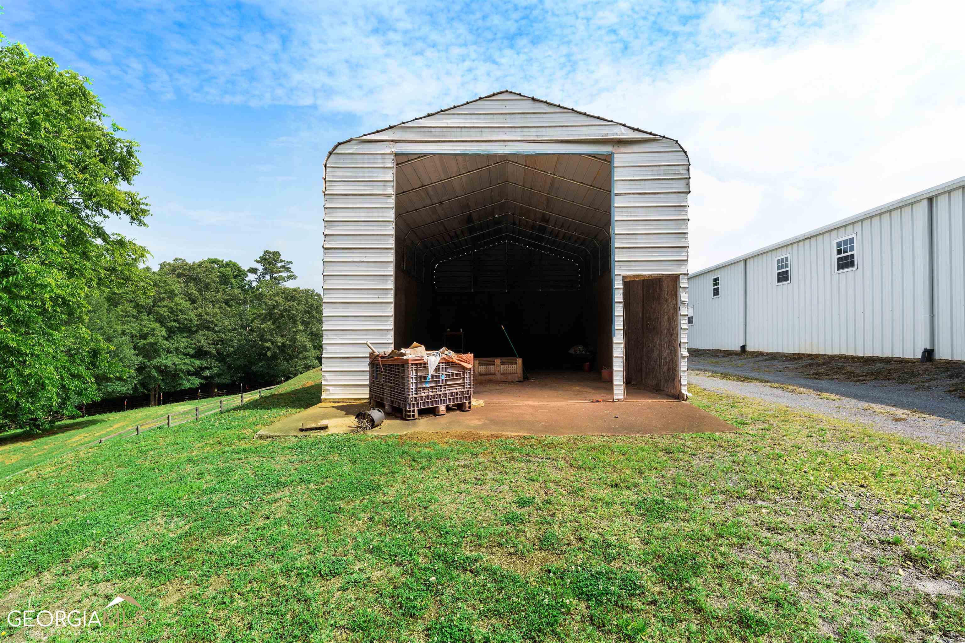 700 Brown Farm RD SW