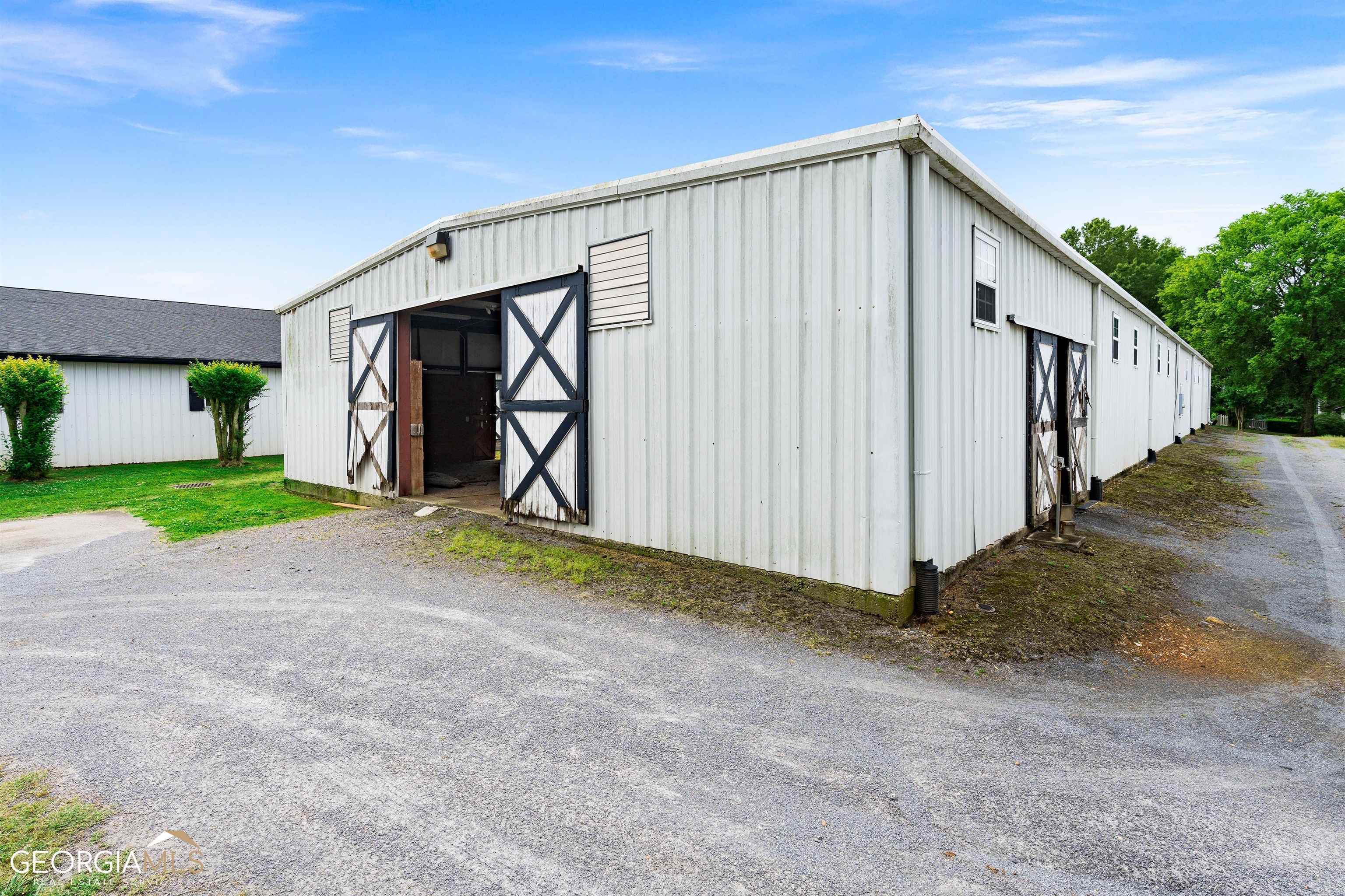 700 Brown Farm RD SW