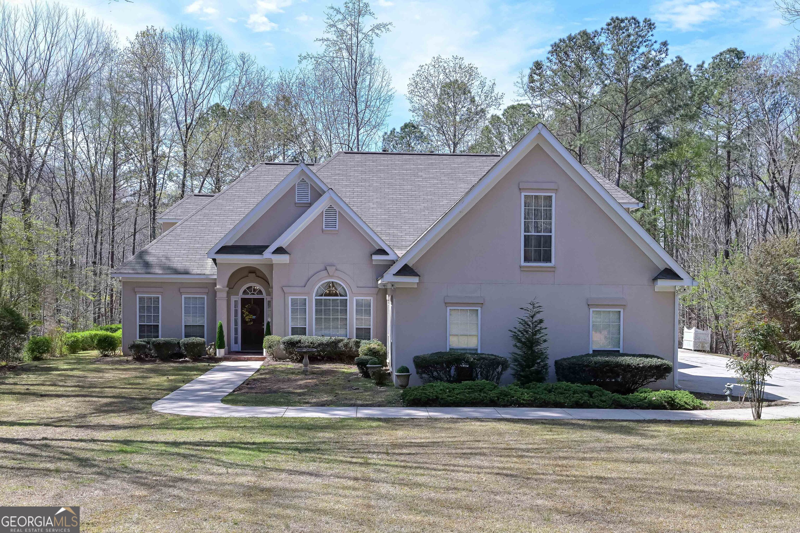 5805 W Chapel Hill RD