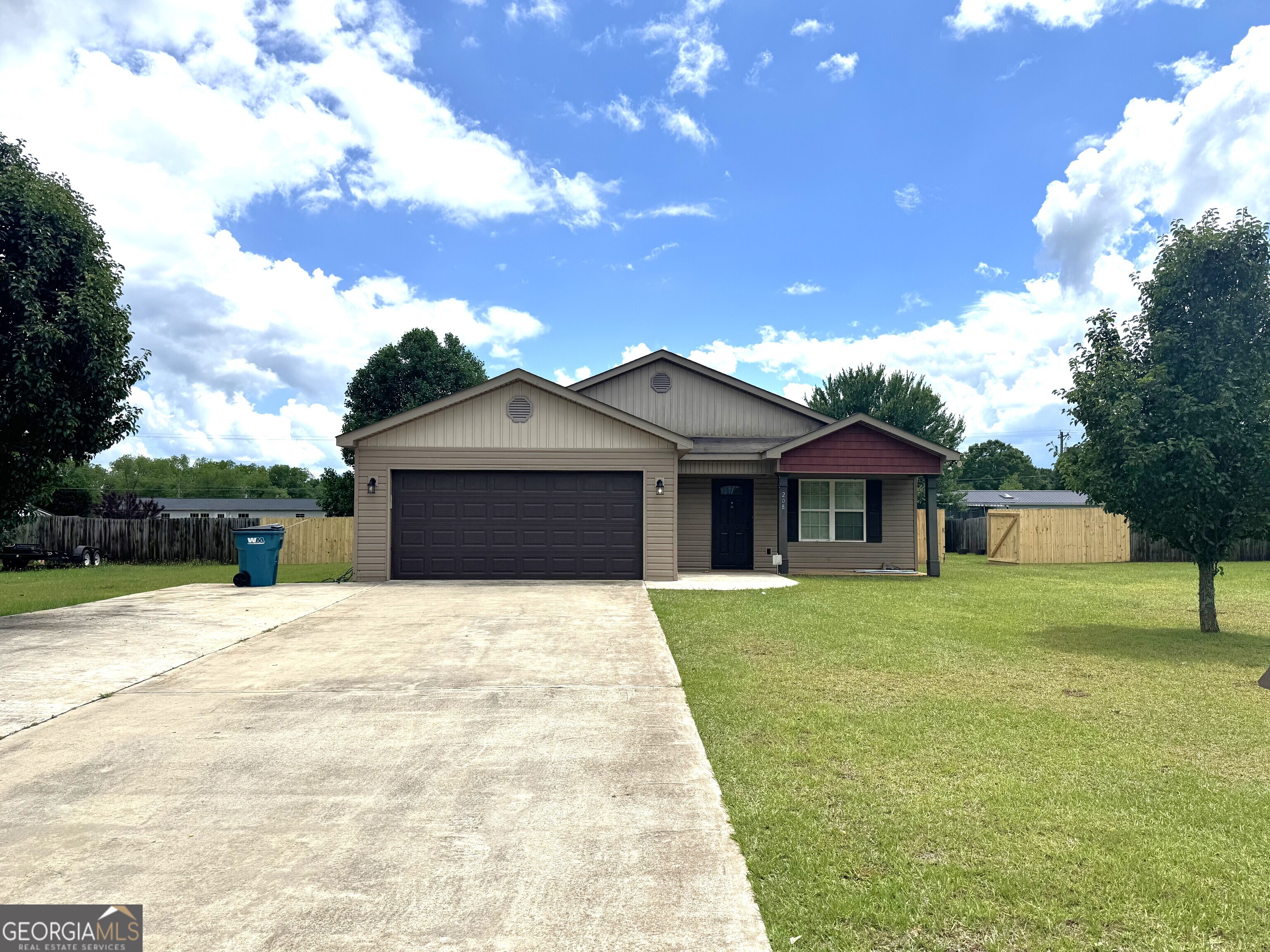 Listing image 2
