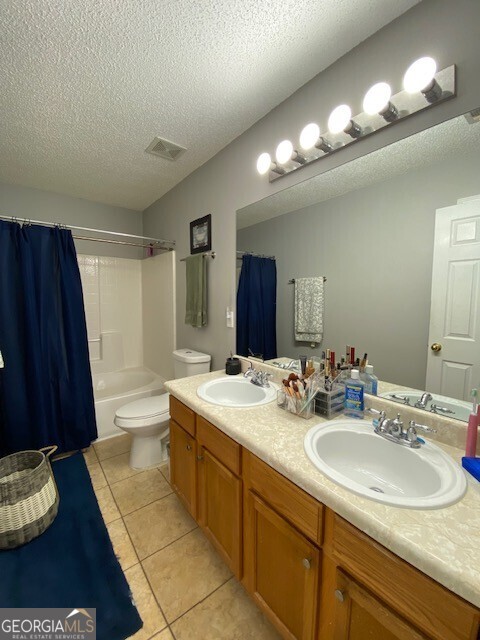 Morrow, Georgia 30260, United States, 2 Bedrooms Bedrooms, ,3 BathroomsBathrooms,Residential,Active,39376