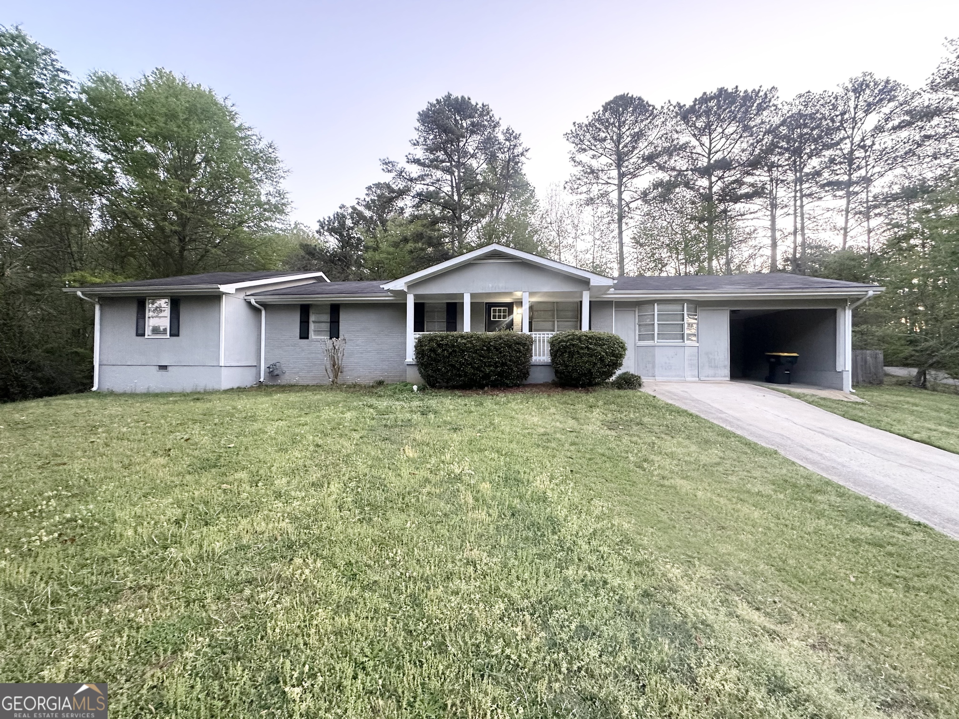 659 Country Club RD