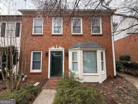 1392 Old Virginia CT SE Marietta GA 30067