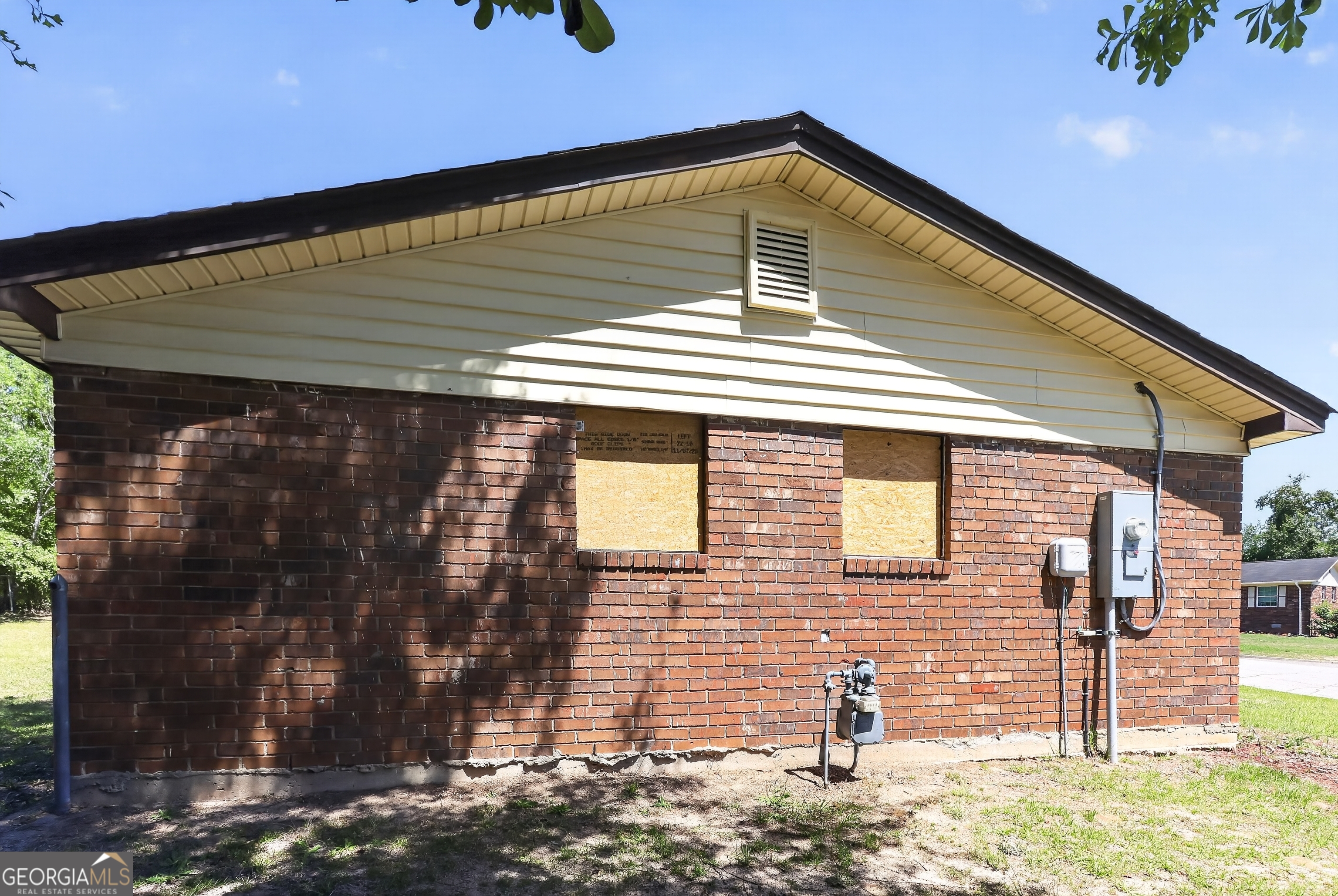 3427 Chadbourne ST