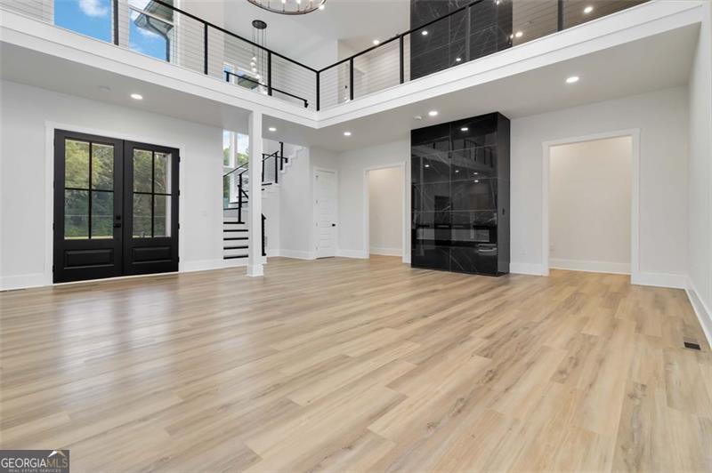 1604 GREENDALE RD