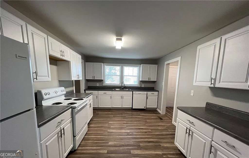 Photo of 3025 Maysville Road, Commerce, GA 30529 (MLS # 10656152)