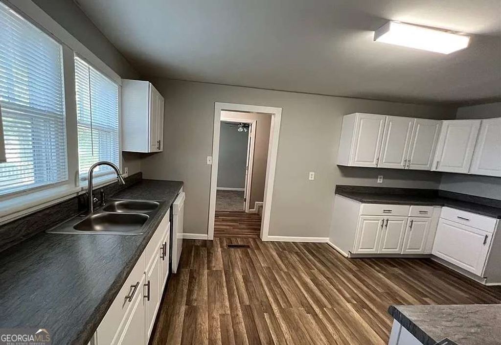 Photo of 3025 Maysville Road, Commerce, GA 30529 (MLS # 10656152)