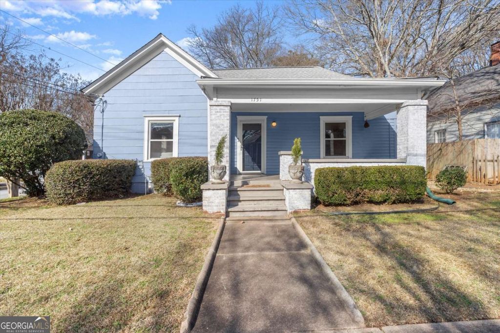 Photo of 1751 Center Avenue, Atlanta, GA 30344 (MLS # 10688273)