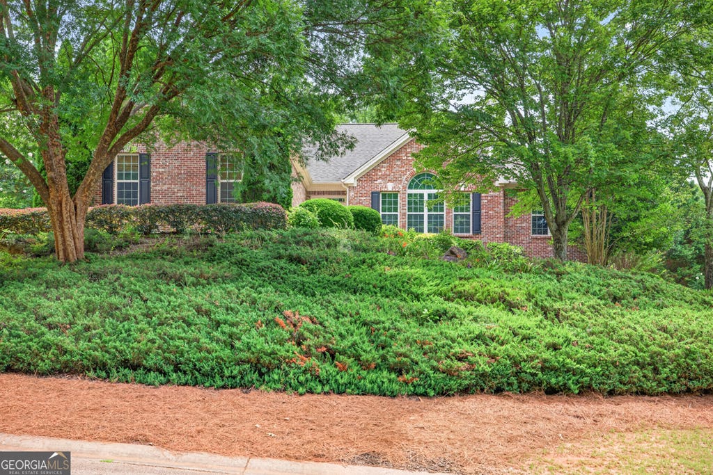 Photo of 28 Montvale Drive, Hoschton, GA 30548 (MLS # 10785176)